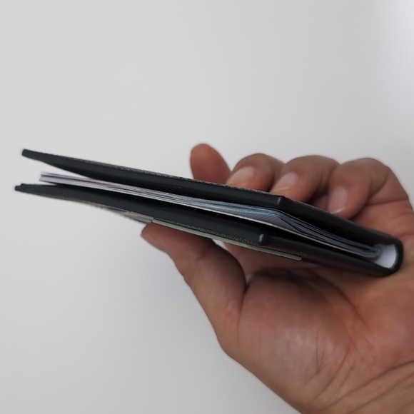 Coach 1283 Passport Case Signature Canvas W/Travel Patches Mahogany Multi (Last) - Picture 10 of 12